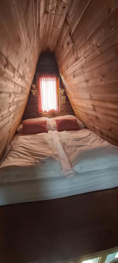 Winter Tiny House In Prague * Prag